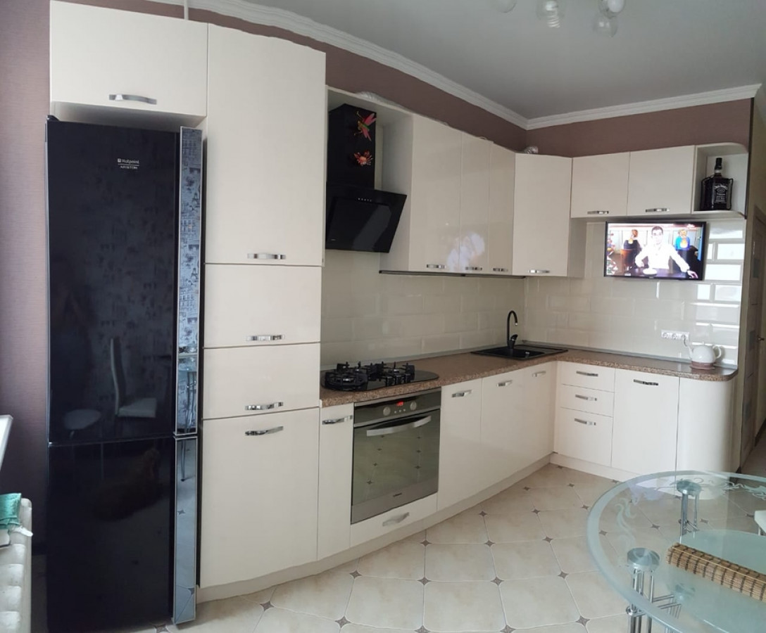 Кухни Яромира на заказ в Феодосии фотография