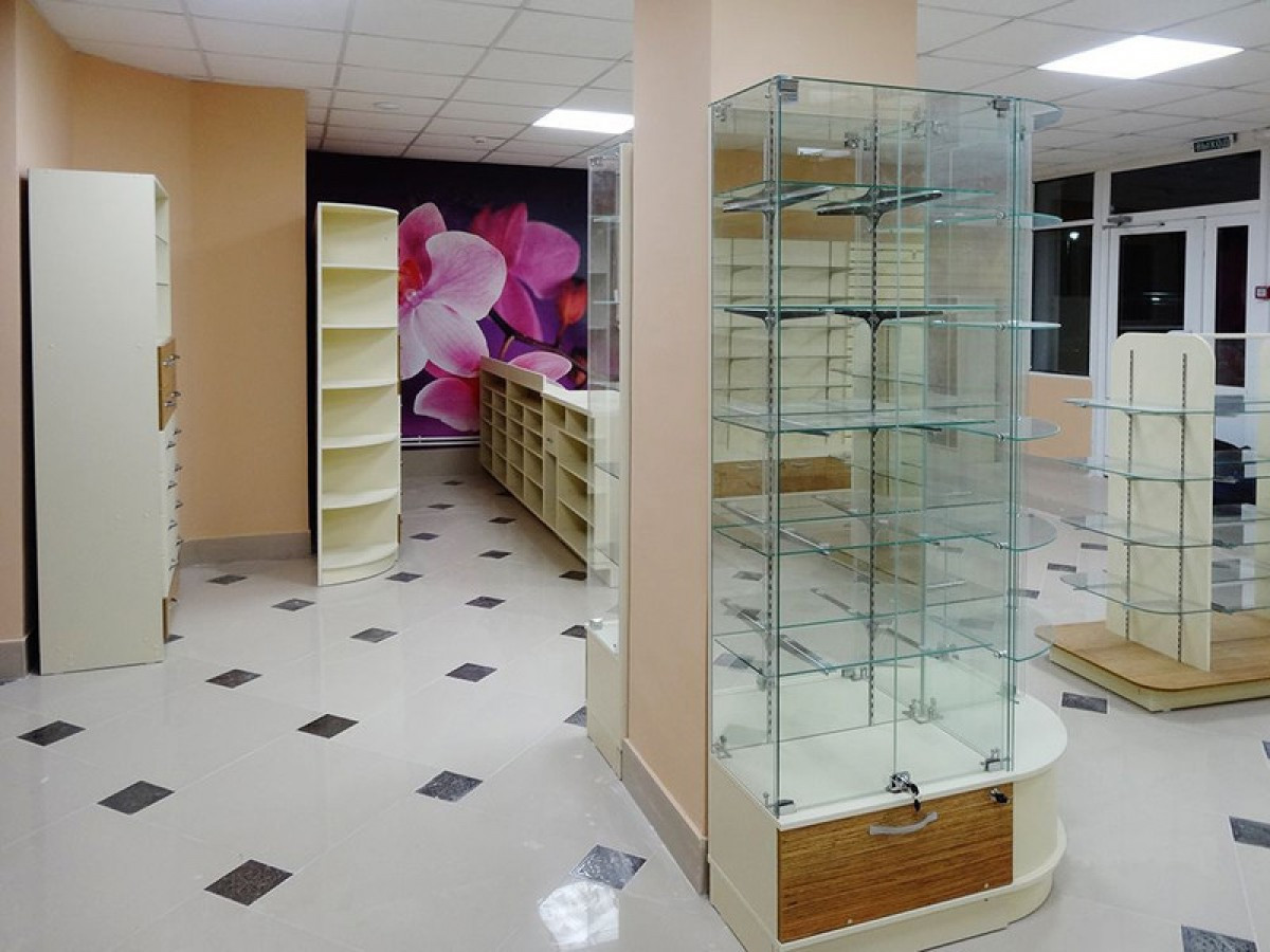Торговая мебель Колпта на заказ в Феодосии фотография